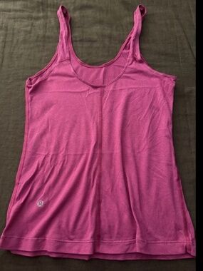 Lululemon Active Sweaty Endeavor  Tank Top Size 4 S M Hot Pink